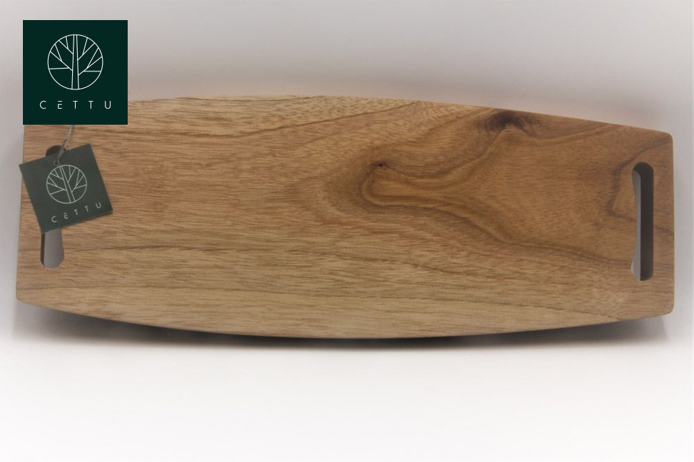 Tabla Ródano, elaborada en fina madera de Cedro.