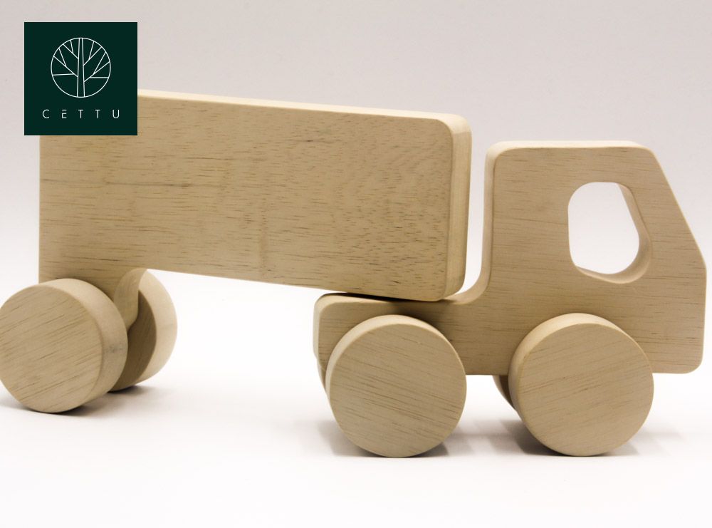 Tráiler con caja desmontable. ¡Para chicos y grandes!