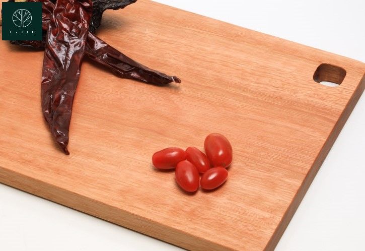 Tabla Carbó. Ideal para picar, cortar y servir.